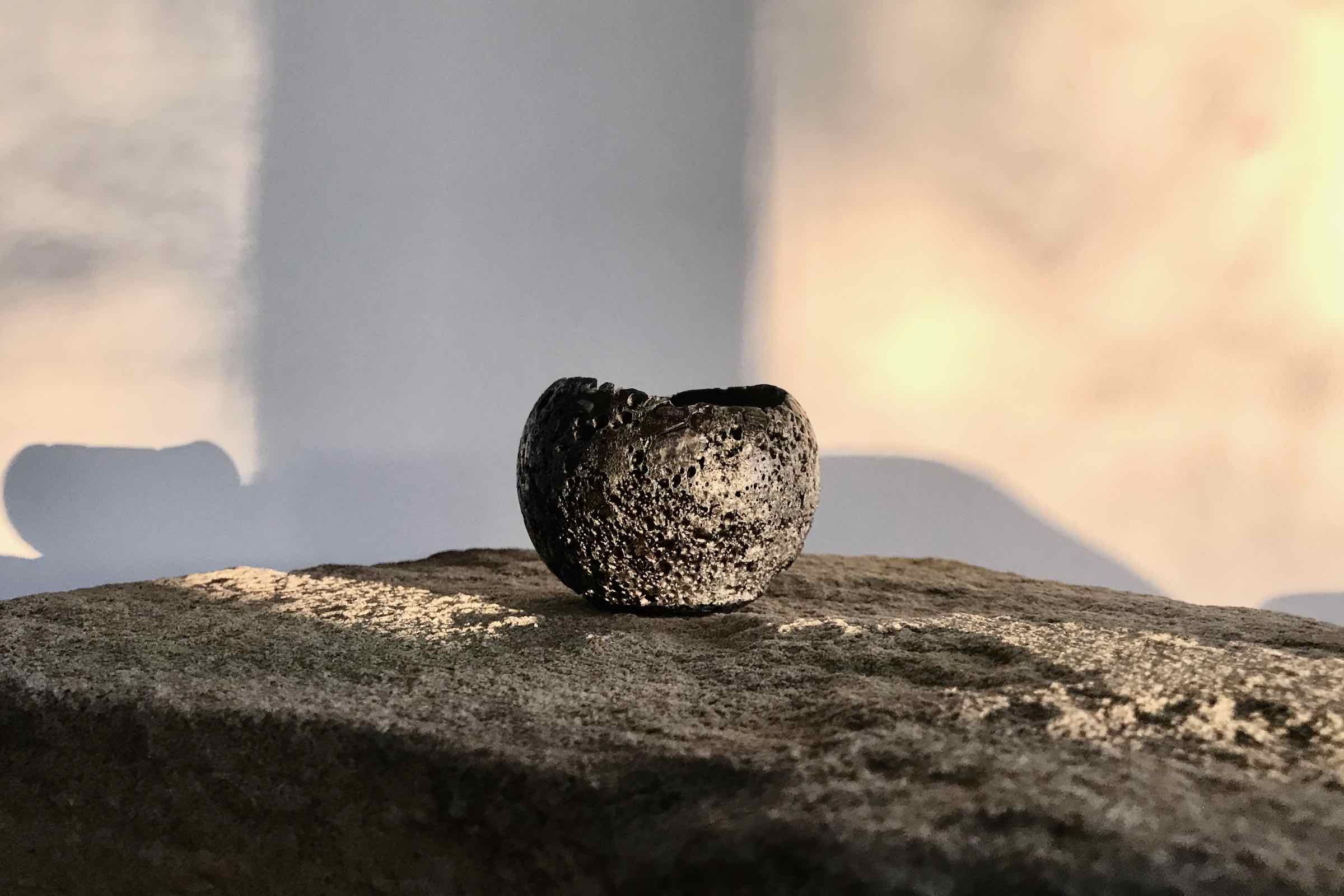 Black sphere candle