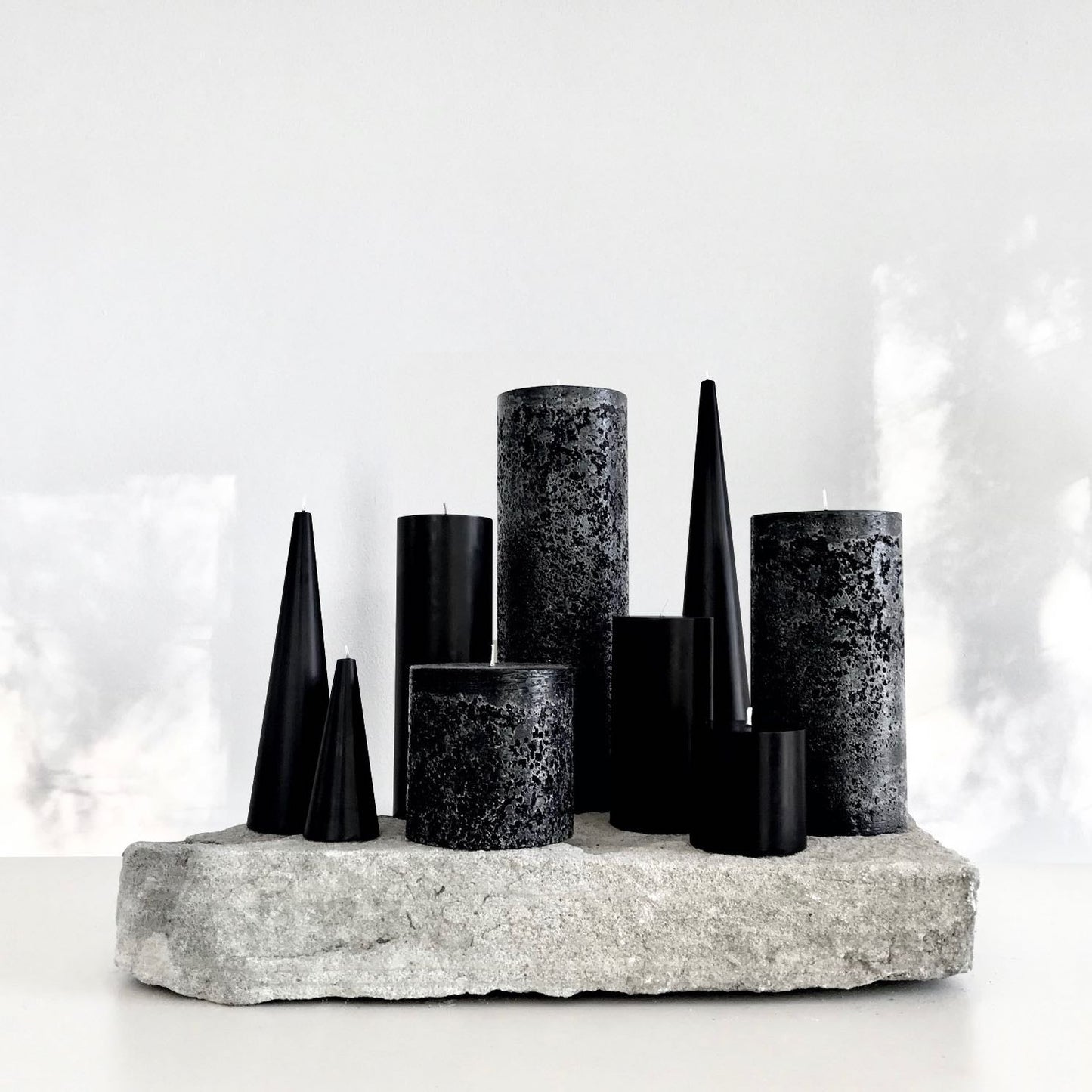 Black candle centrepiece