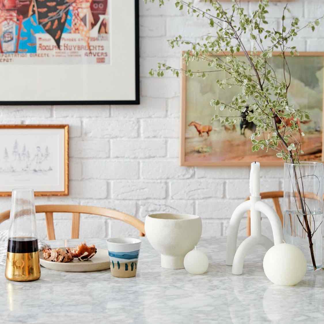White round candles