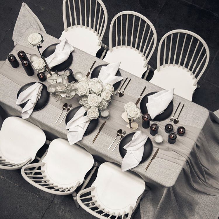 Wedding table candles