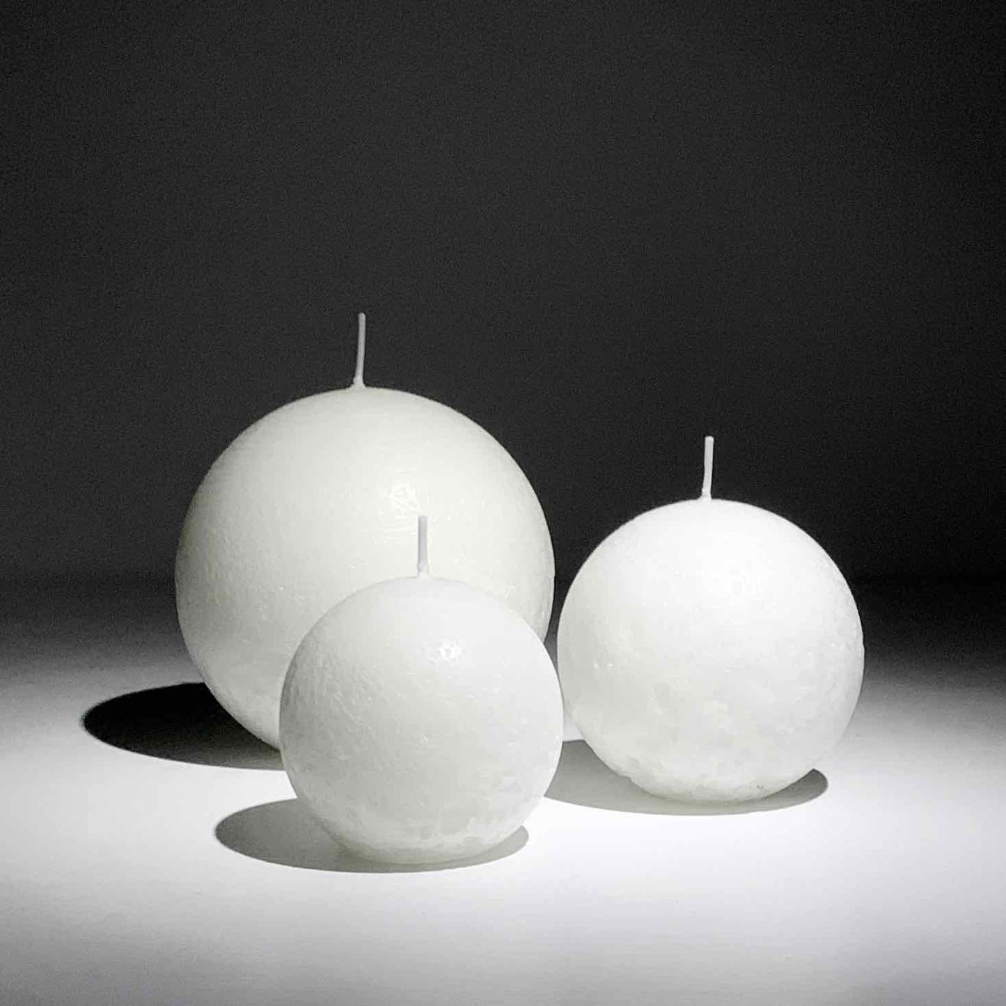 White textured ball candles