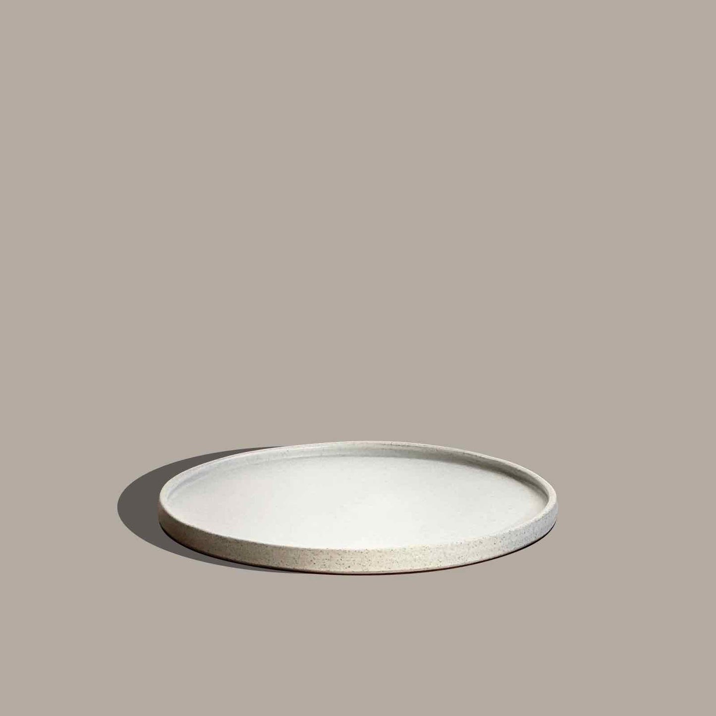 Ceramic tray in grey speckle